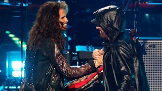 Steven Tyler & Eminem - Dream On / Sing For The Moment 2022! Resimi