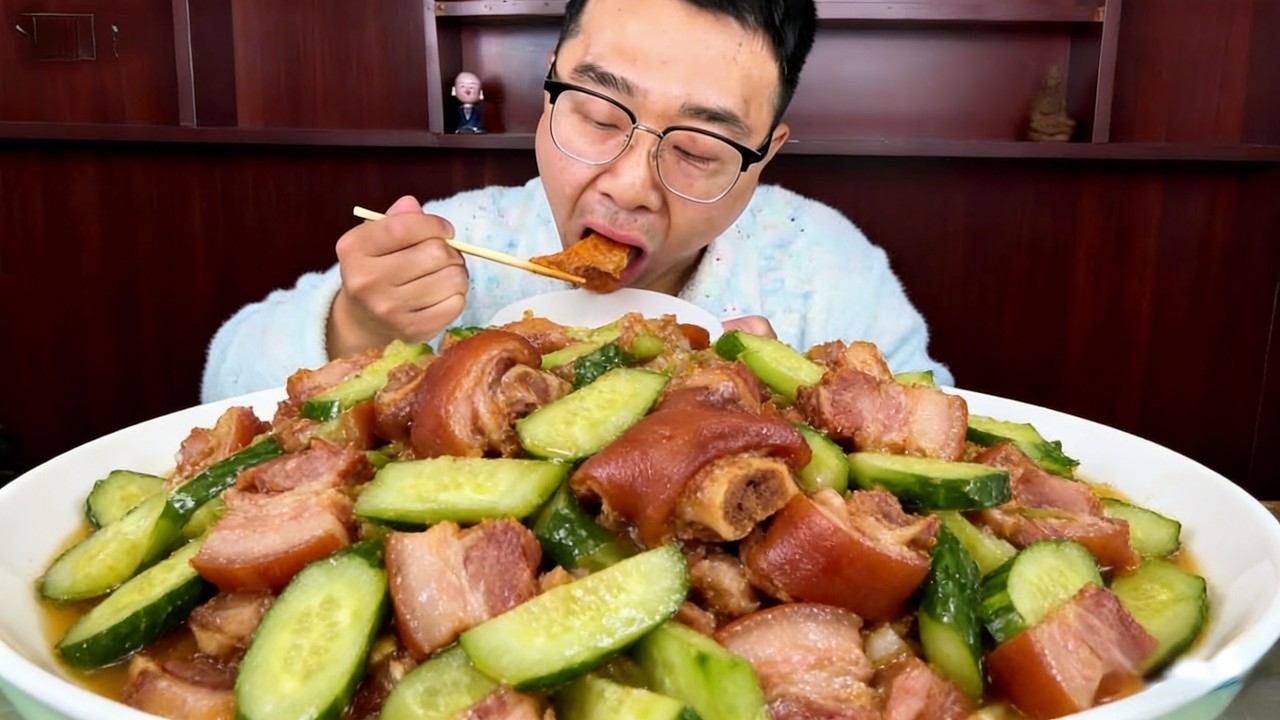 【吃播合集】凉拌猪头肉 久违的凉拌猪头肉，软糯弹牙，片片入味，大口才过瘾！#吃播 #咀嚼音#mukbang #food