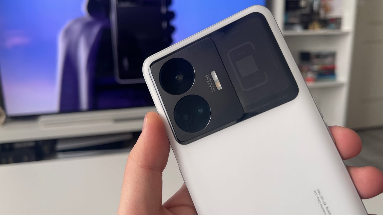 realme GT3 First Impressions and Camera Samples