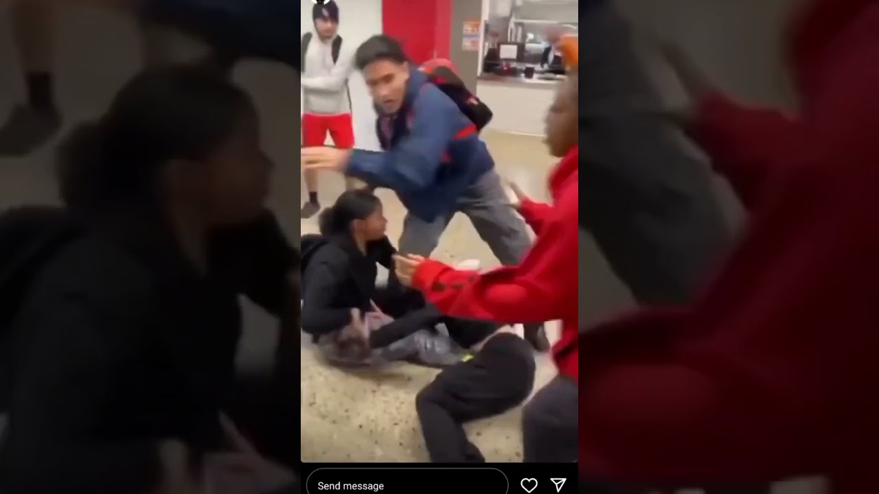 Girls Fight 5v1