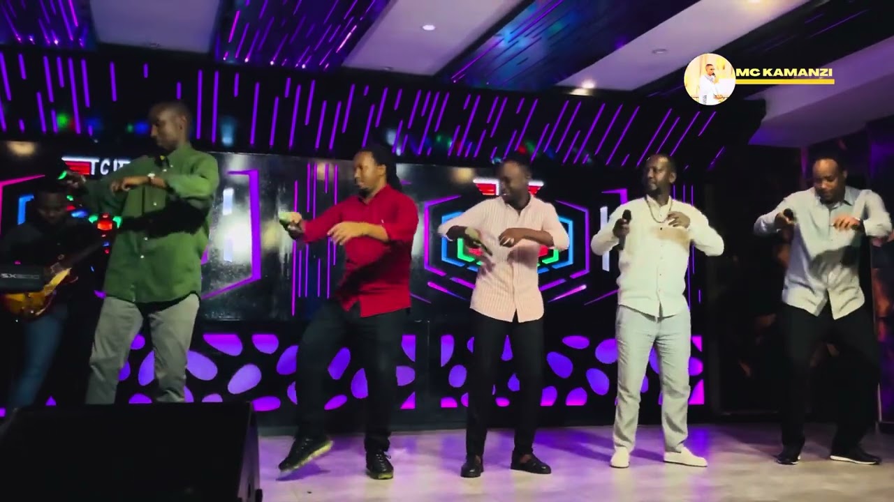 ABASHYITSI BAHIRE performed by INDASHYIKIRWA 