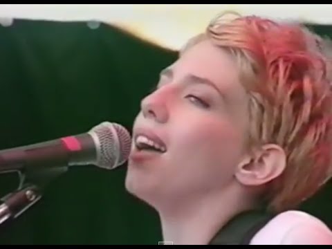 Kacy Crowley - Hand To Mouthville - 10/19/1997 - Shoreline Amphitheatre (Official)