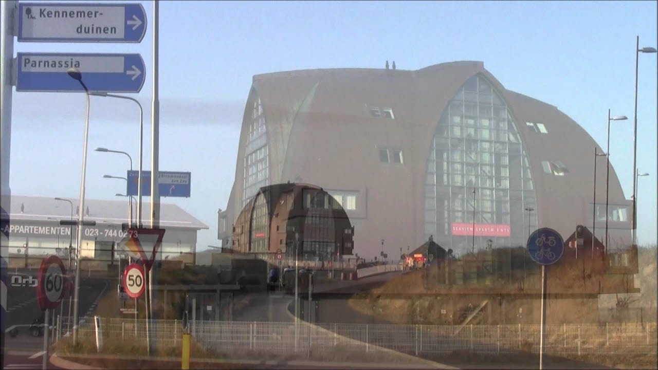 Walking through Overveen to the beach of Bloemendaal, Holland