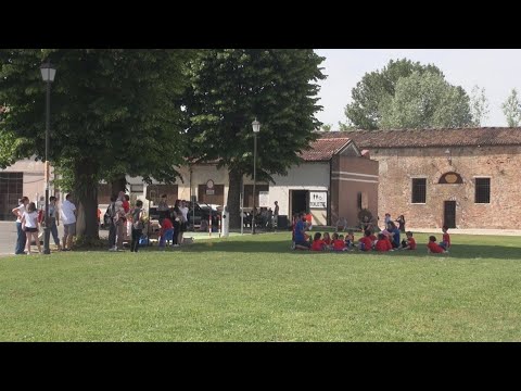 Torna la “Tre giorni in piazza” a Pizzighettone - YouTube