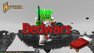 Playing solo bedwars, in minecraft hypixel!