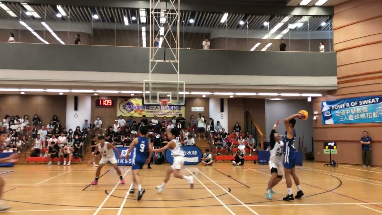 2024-07-13 馬拉松 英華(白) vs 男拔萃(藍)