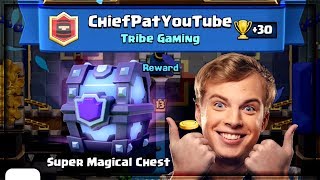 Clash Royale - FREE SUPER MAGICAL CHEST! screenshot 4