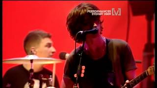 Arctic Monkeys - Fluorescent Adolescent (Big Day Out 2009)