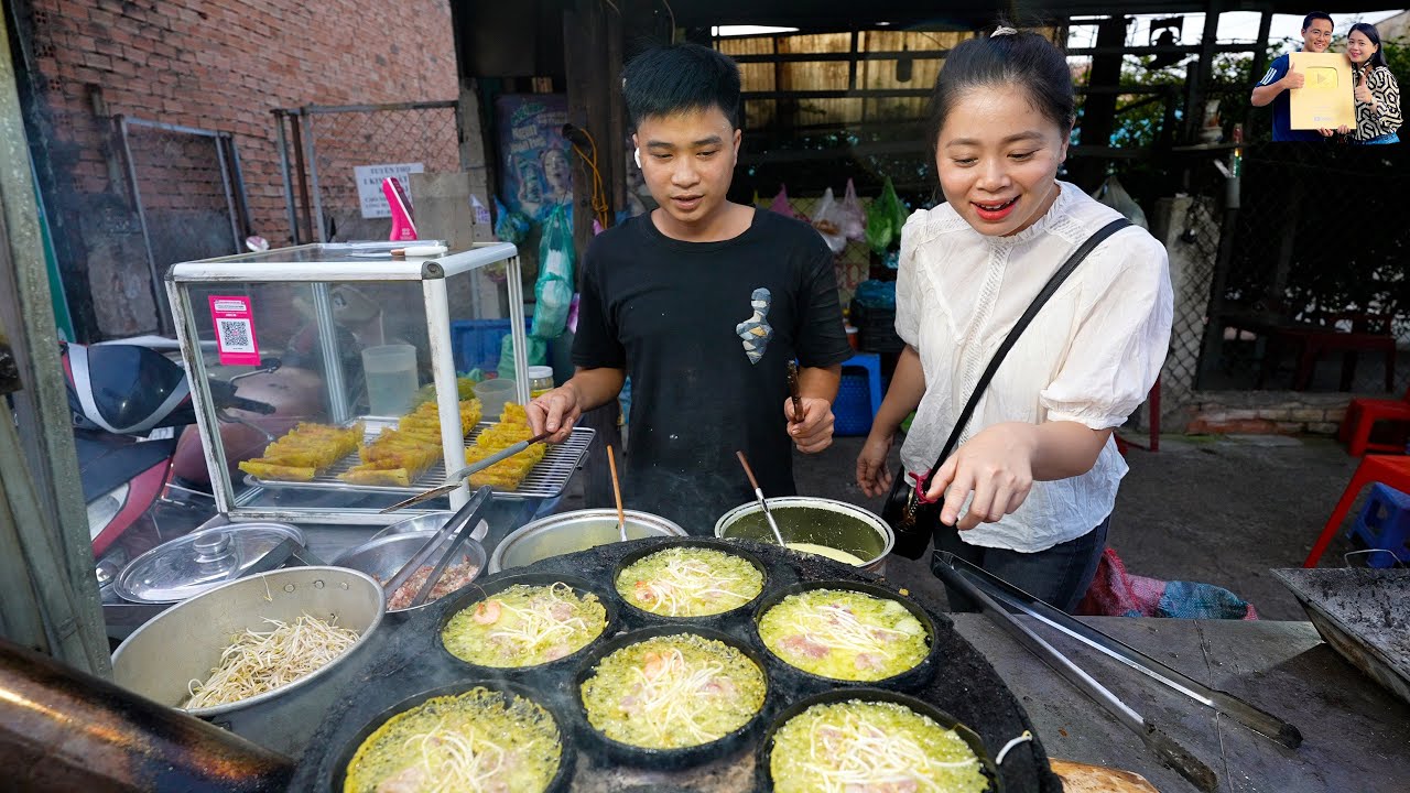 Vợ sinh con Chàng trai Quảng Ngãi 1 mình đổ Bánh xèo Miền Trung tôm thịt 8k ngon giòn tan ở Sài Gòn