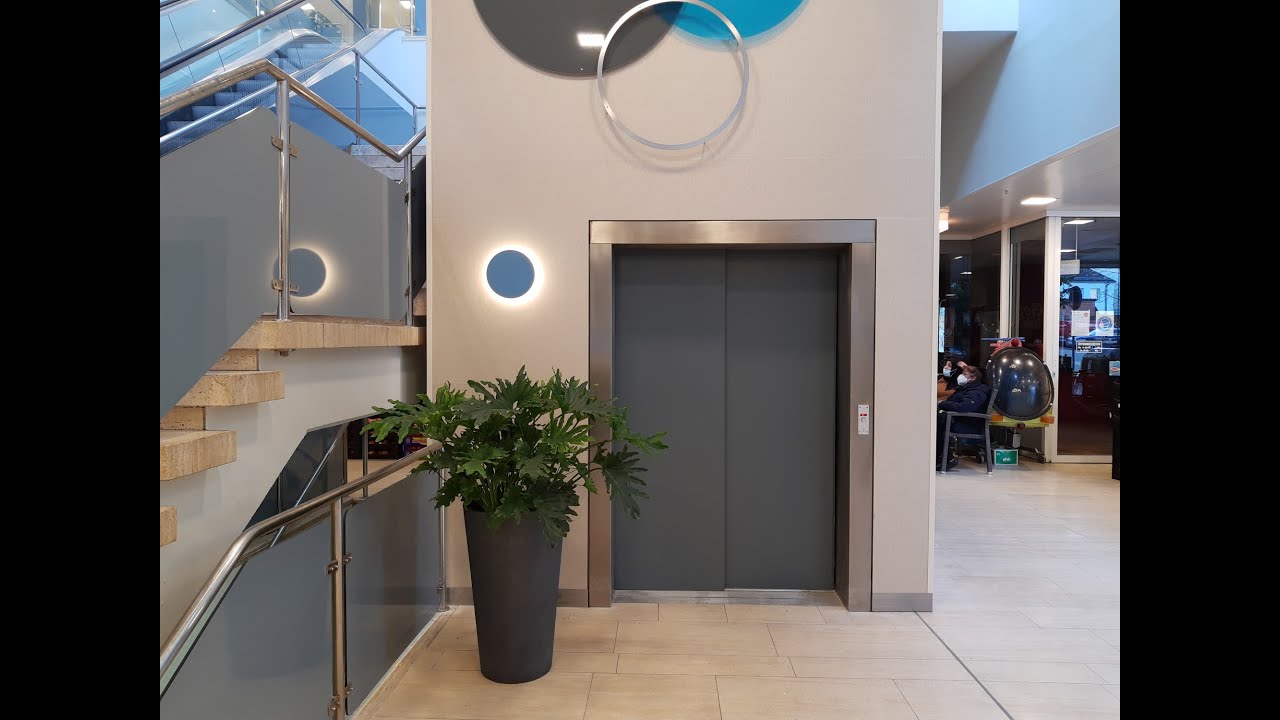 R.I.P! Amazing original 1980 Schindler elevator at PIZ shopping center Pinneberg, Germany