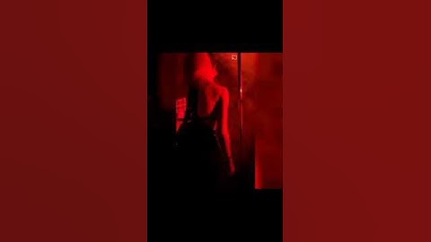 Taehyung & Lisa Pole dance after Celina Fashion Show in Paris🙊💞  #taehyung #lisa #bts #blackpink