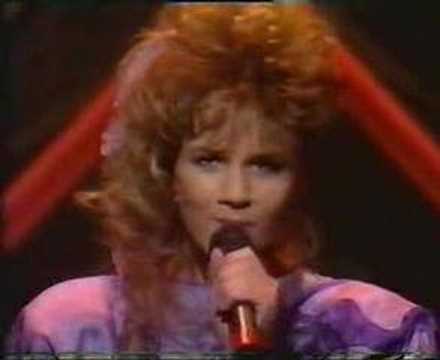 Lena Philipsson - Om Igen, Melodifestivalen 1988 - YouTube