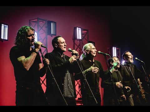 4 en Línea en el Teatro Solís - La Rubí