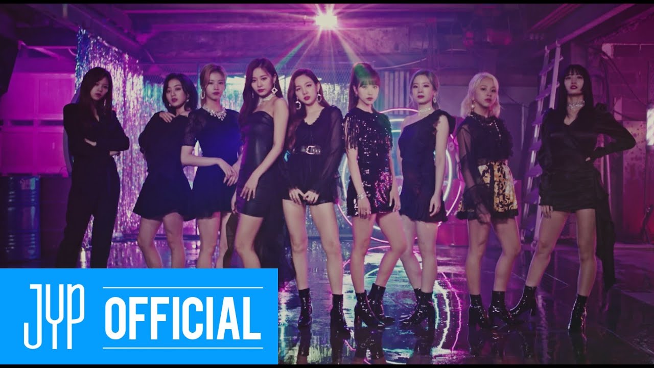 TWICE LIGHTS ワールドツアー 2019 DVD