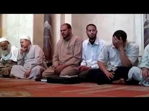 الشيخ حسن العدوي يقرأ من البقرة بورش على شيخ عموم المقارئ العلامة عبدالحكيم عبداللطيف 26 6 2011