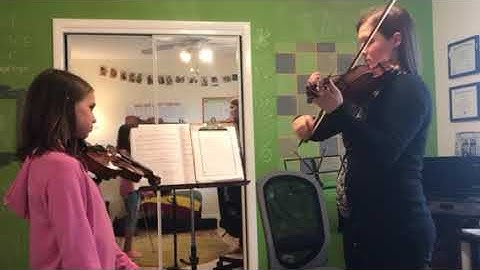 Bow Circles/Airplane Bow