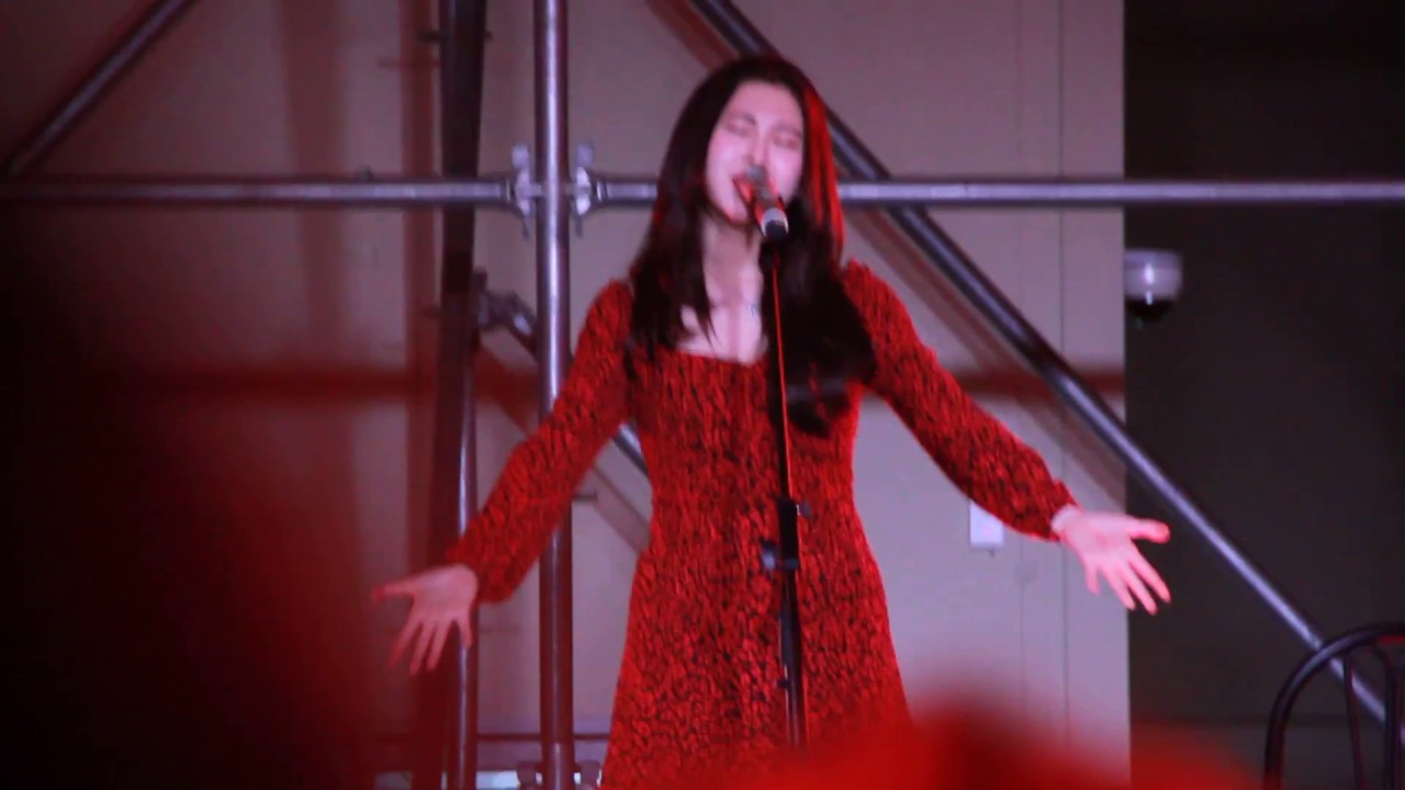 181222 백예린 - A Thousand Miles (Original Song by Vanessa Calton) @Breezeway Christmas Edition