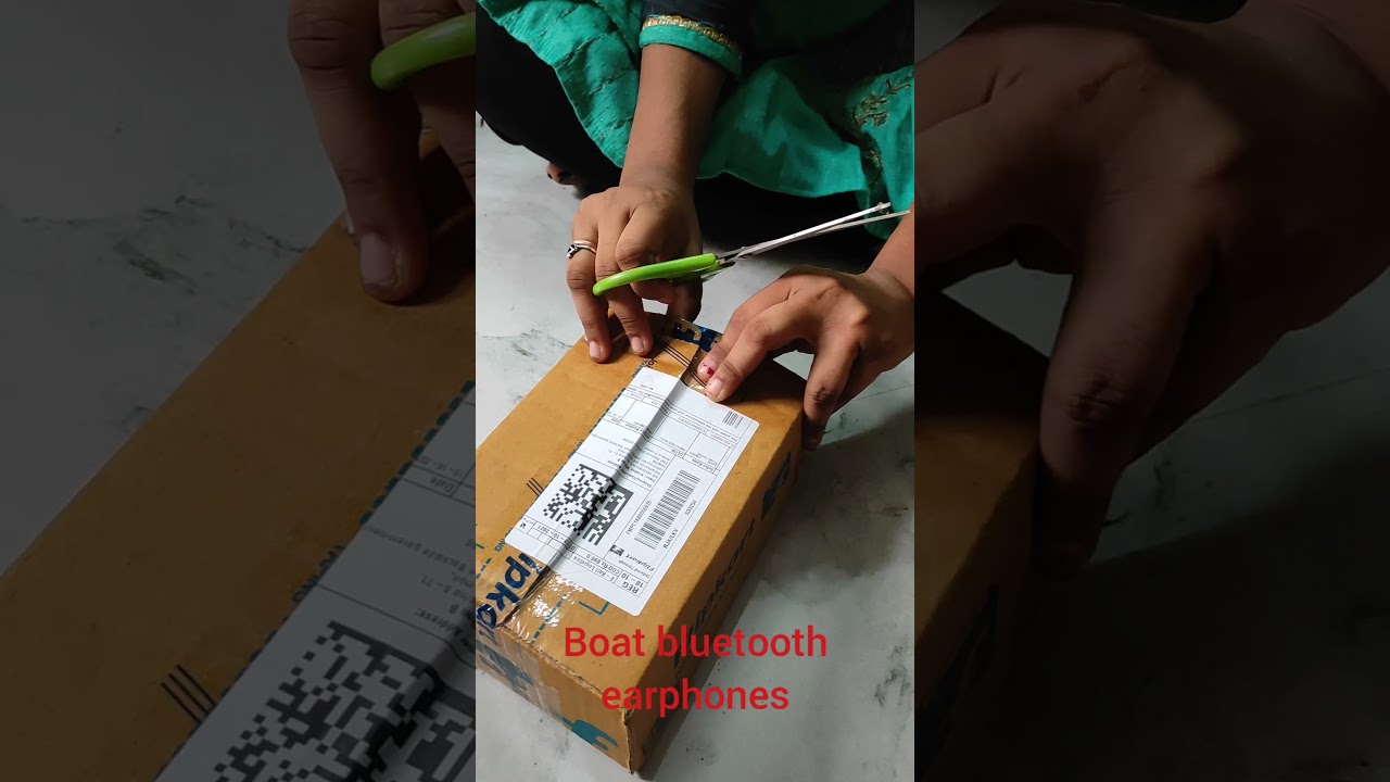 boAt  Rockerz 235v2 Bluetooth earphones review|