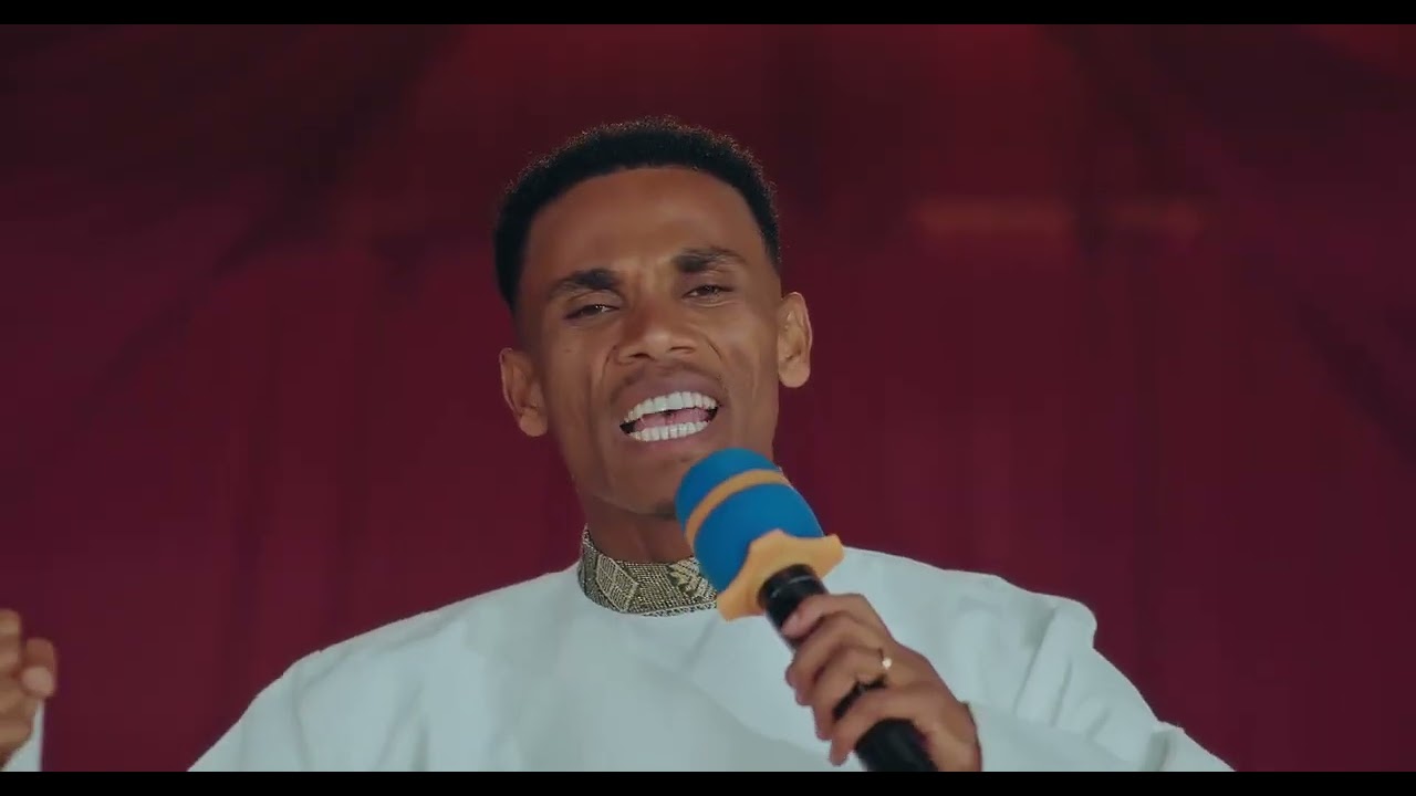 JABANNIKEE||Abiraham Tarree Faarfannaa ajaa'ibaa!