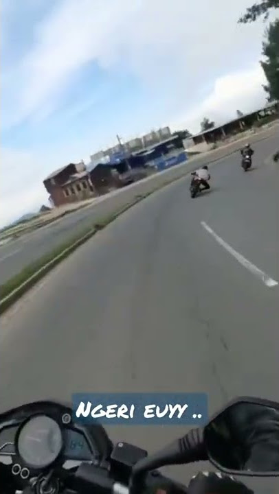 jatuhnya Rossi masih kalah, Yamaha mt25 gagal cornering #yamahamt25 #zx25r #rxking