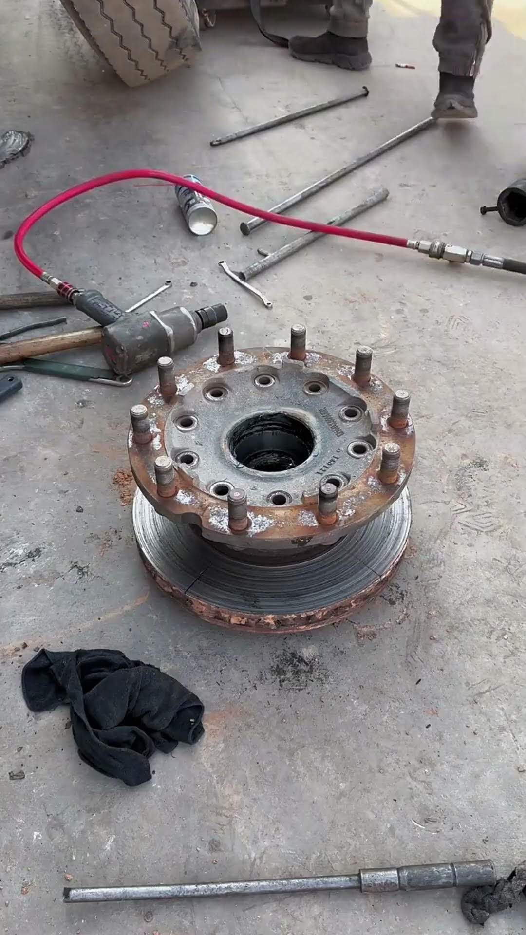 Brake disc replacement process