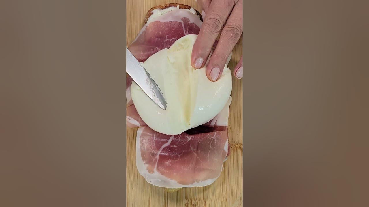 How to Make the Perfect Prosciutto and Mozzarella Sandwich YouTube