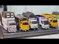 Wawwww keren sekali mobil mobilan truk oleng beraksi divideo ini