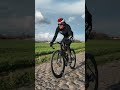 Survivre à l'ENFER de Paris-Roubaix ! 🪨