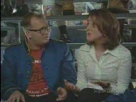 The Drew CArey show - Kate and Oswald tell their f...