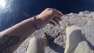 GOPRO:SHORE JIGGING 5 kg of grouper(epinephelus aeneus)  simple and beautifoul  σφυριδα 5 κιλα