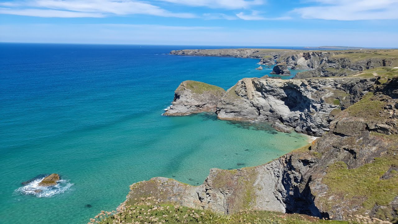 Trerice House & Carnewas at Badruthan