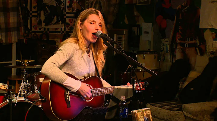 Annette Conlon - Sixteen Horses at Kulak's Woodshed