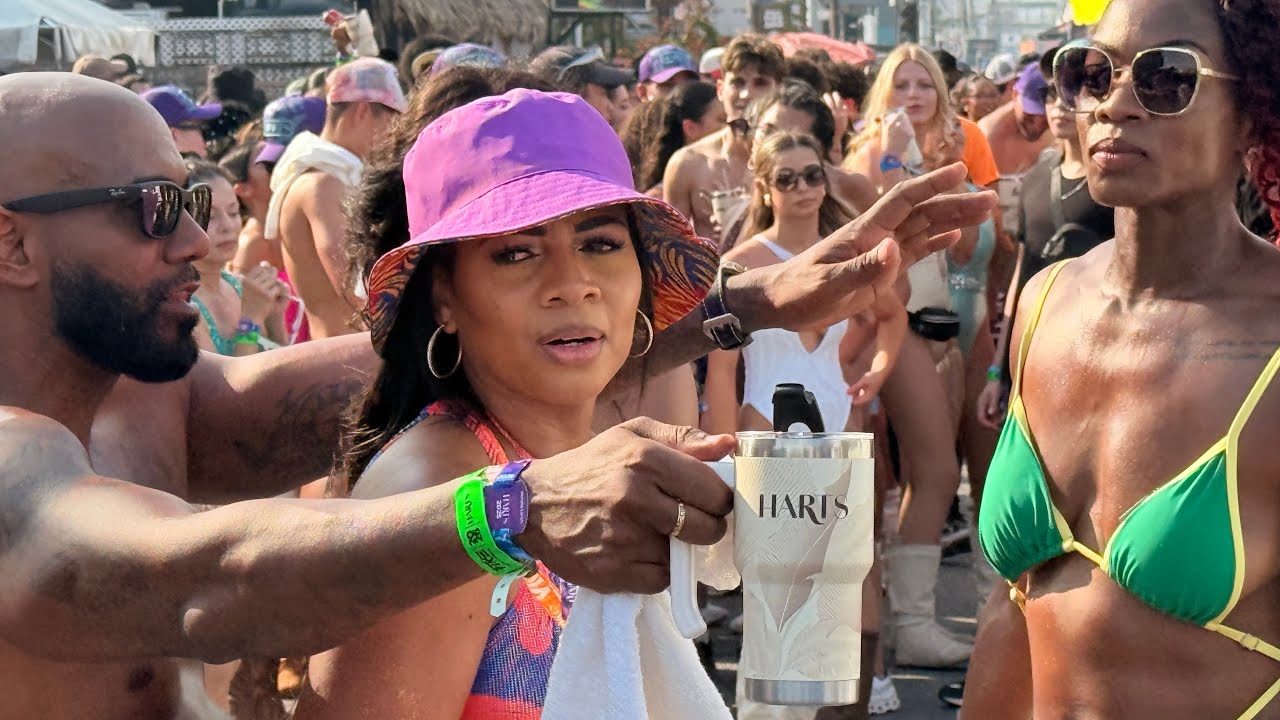 Группа Harts Band в карнавальный понедельник готовится к выступлению на сцене Тринидада в 2026 году.