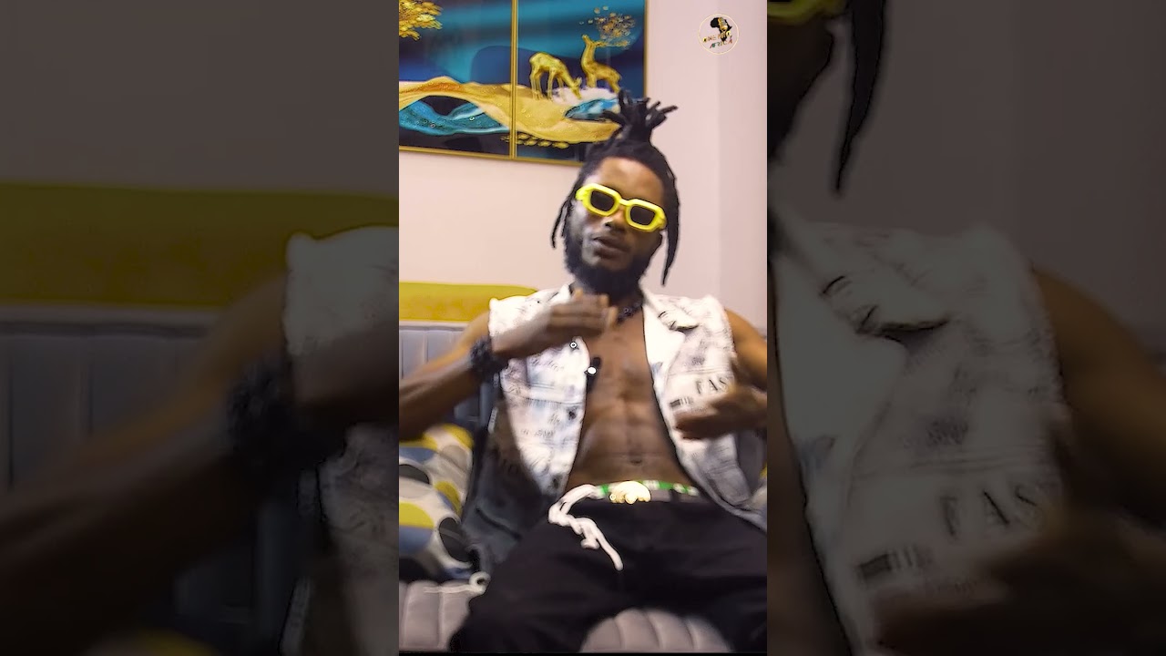 slimbeatz calls out Crayon for making one style of music, says the new generation could do better.