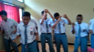 Mannequin Challenge Di X Eki Smk Migas Versi Eki 2