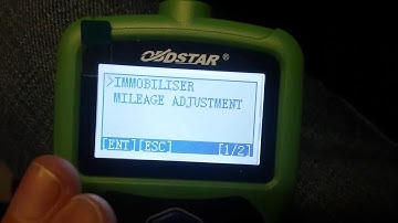 OBDSTAR F100 reprogramming keys on Mazda 3