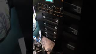 POINT ZERO ENERGY TITAN 8 BATTERIES ON A SKOOLIE!!!