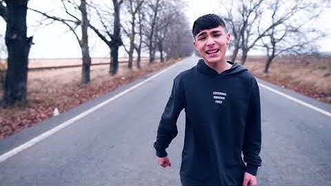 RIOO - Un mesaj in DM (Official Video) by Tanu Music