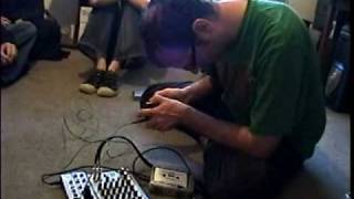 Ironing Apartment Music #4 noise improvisation lo tech