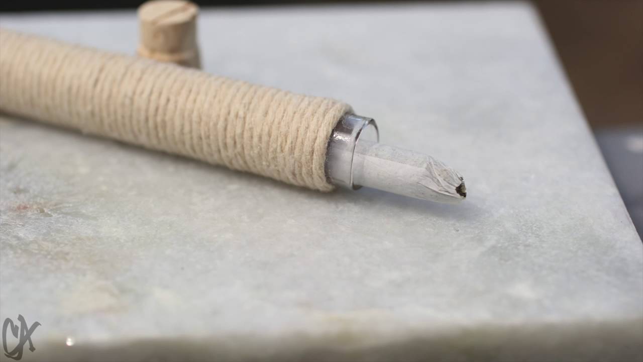 30 Second CannaReview - Grasshopper Joint Case