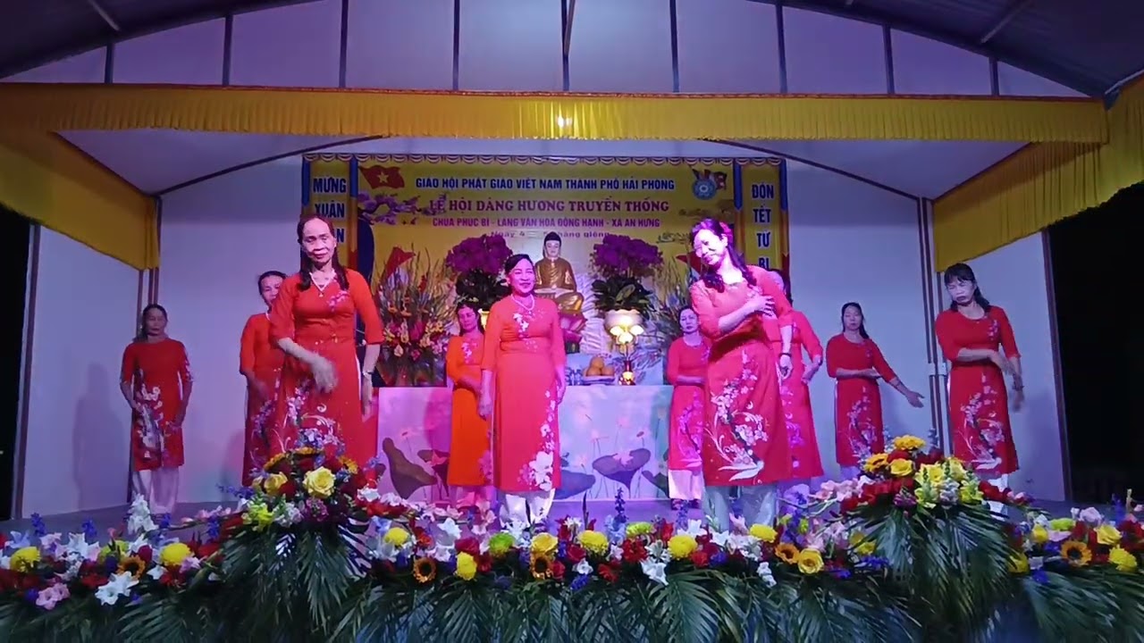 Giao lưu văn nghệ chùa Phúc bì 