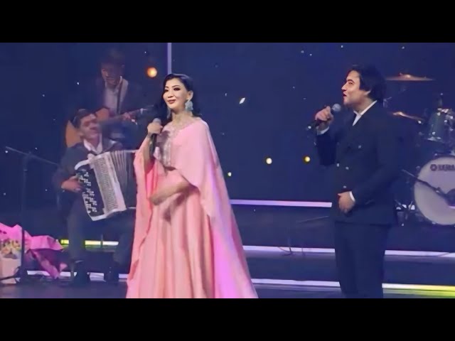 Ол орыс әйелін оған минет жасауға мәжбүрлеген.