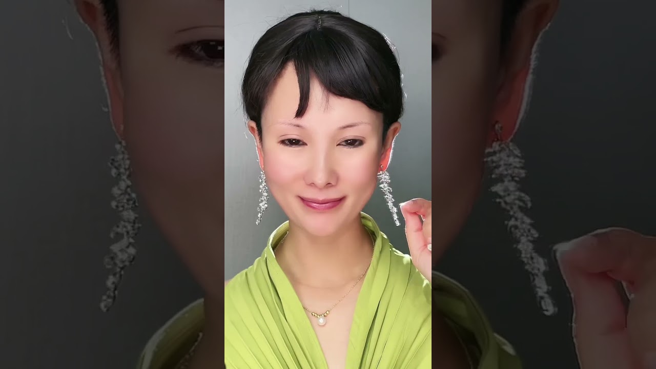 Before removing makeup, gentle makeup remover after removing makeup