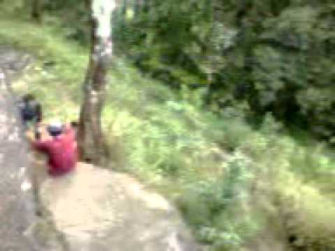 Penampakan Di Siang Hari Lingga Ratu Garut Youtube