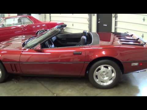 1988 CORVETTE CONVERTIBLE CHEVY C4 - HOW TO PUT THE TOP DOWN ON A C4 CORVETTE - DROP THE TOP OFF