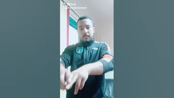 جي في حكايه واقف وف أيدي الجوبايه 