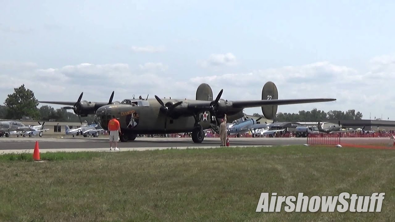 B-24 Liberator "Diamond Lil" Startup and Taxi - Thunder Over Michigan ...