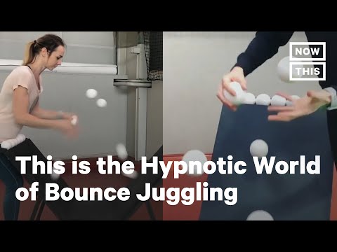 Video: Juggler Badut Diperbuat Daripada Kadbod