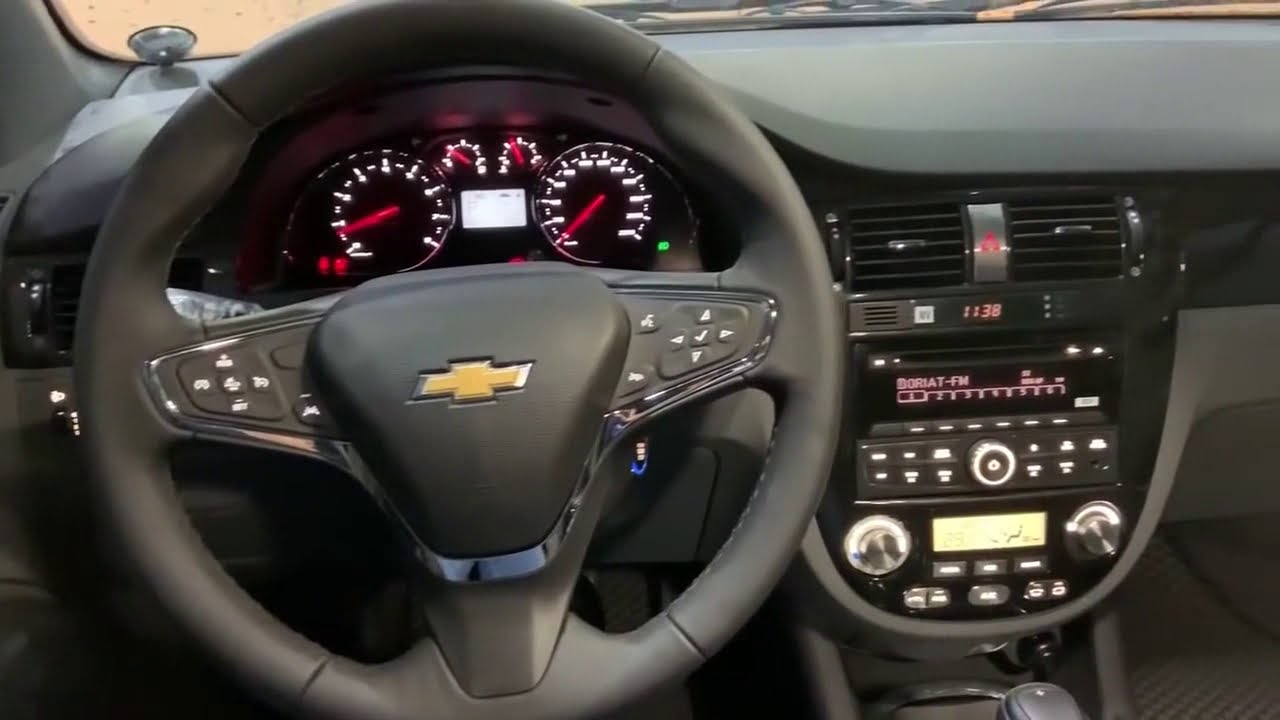 Chevrolet gentra салон
