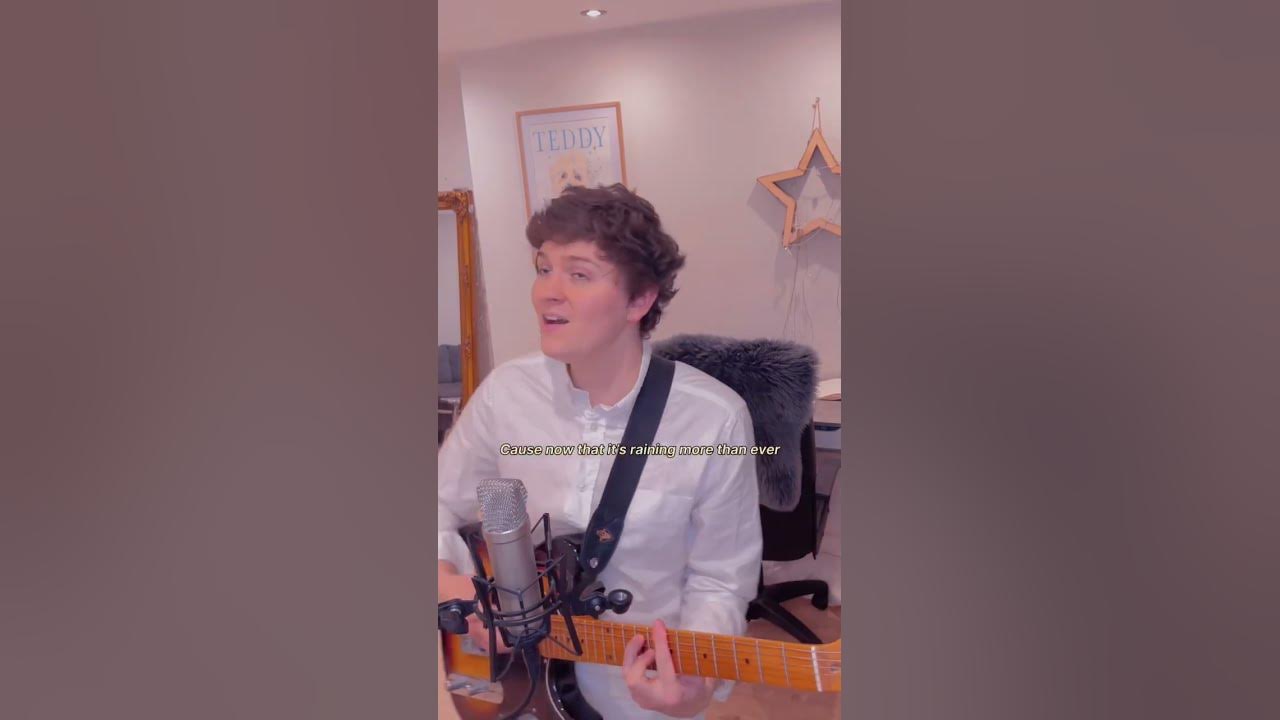 Under my umbrella ella ella #shorts #cover #rihanna #singer #guitar